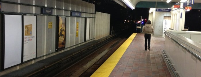 Patterson SkyTrain Station is one of Lugares guardados de Homeless Bill.