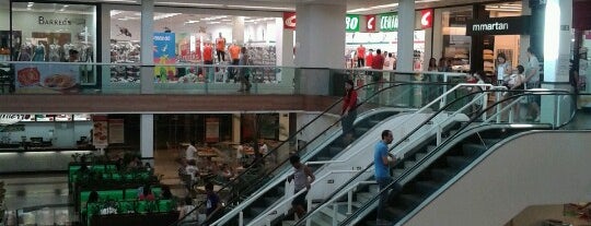 Shopping Rio Claro is one of Meus Lugares.