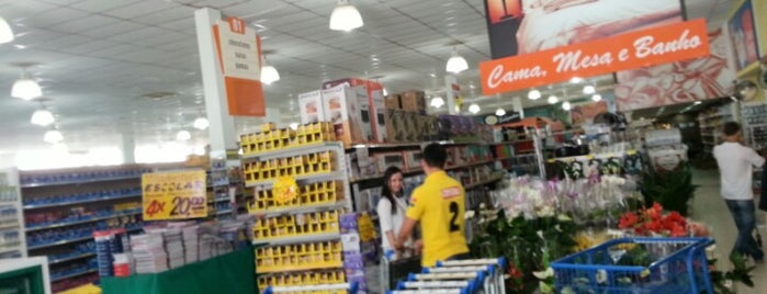 Big Planalto Supermercados is one of สถานที่ที่ Alan Jefferson ถูกใจ.