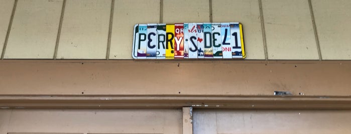 Perry's Deli is one of Northern California National Parks Drive.