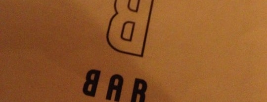 Bar Plan B is one of Montréal.