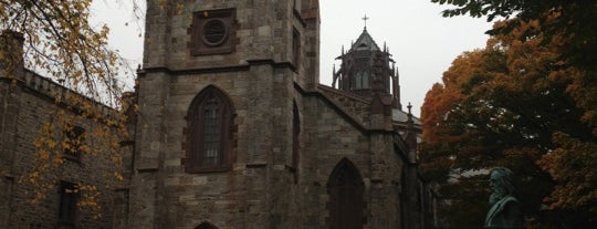 University Church is one of Locais curtidos por Bridget.
