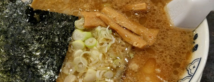 東京豚骨拉麺ばんから 福島店 is one of 福島のラーメン.