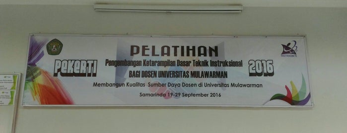 Fakultas Pertanian UNMUL is one of Mulawarman University.