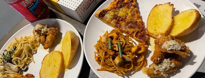 Yellow Cab Pizza Co. is one of City of Love.