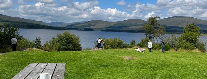 Clatteringshaws Loch is one of Photography spots.