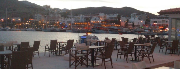 Blue Moon Cafe&Bar is one of Datca.