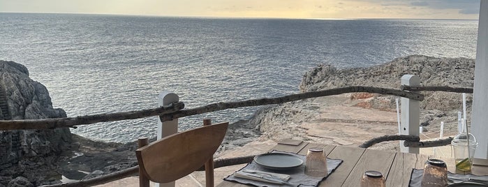 Coral Menorca is one of Restaurants Menorca.