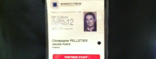 Women's Forum is one of Orte, die Léo gefallen.