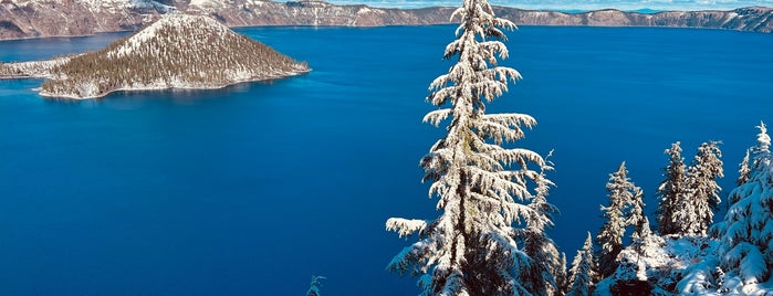 Crater Lake is one of Roadtrip.