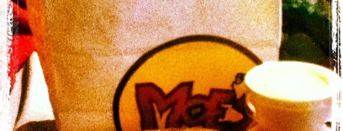 Moe's Southwest Grill is one of Lugares favoritos de Mike.