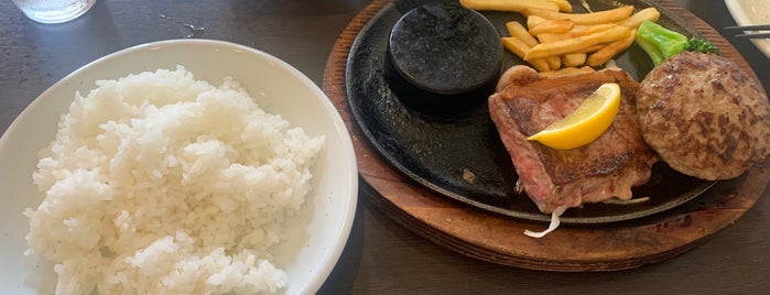 ステーキのあさくま 羽島店 is one of Gifu.