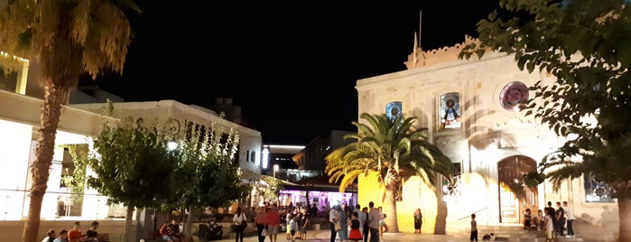 Indigo Cafe is one of Crete 2017.