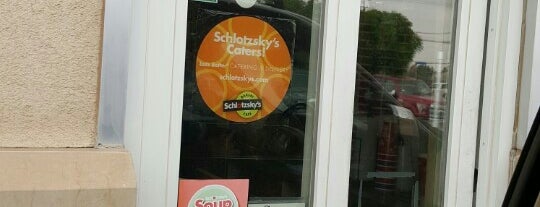 Schlotzsky's is one of Jan'ın Beğendiği Mekanlar.