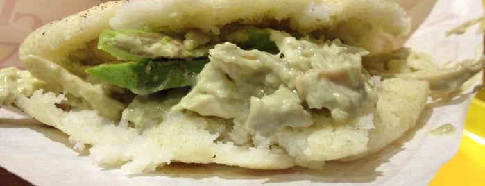 Arepa'z is one of Vanessaさんのお気に入りスポット.
