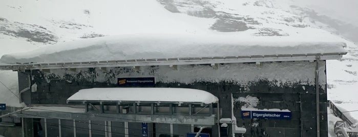 Bahnhof Eigergletscher is one of Tempat yang Disukai Sara.