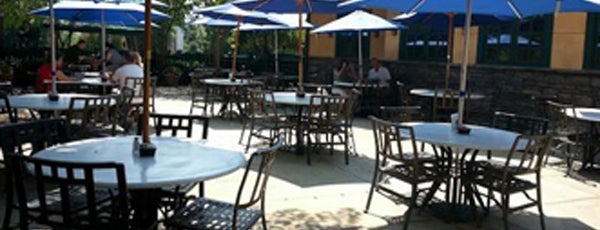 Village Tavern is one of OTP North Atlanta Love.