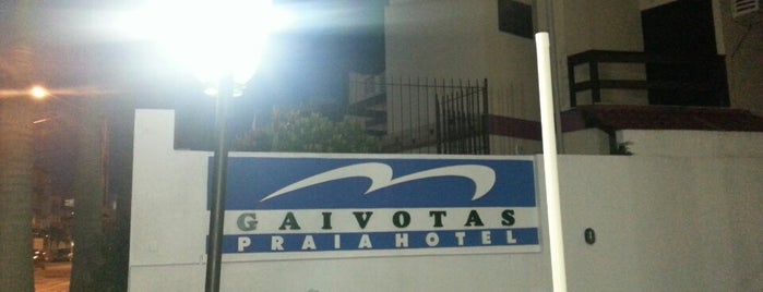 Gaivotas Praia Hotel is one of Verao.