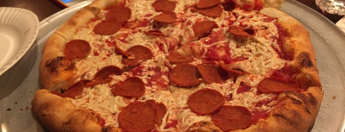 Za Late Night Pizzeria is one of Posti che sono piaciuti a Meghan.