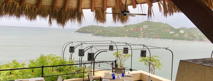 Espuma Restaurant is one of Zihuatanejo To Do.