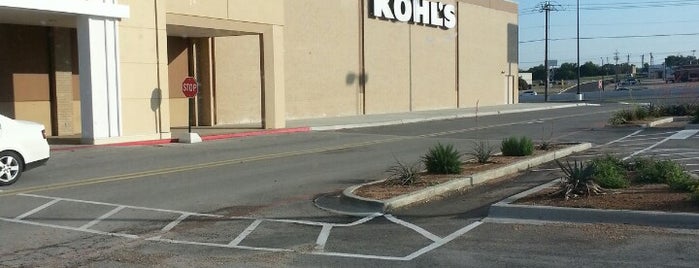 Kohl's is one of สถานที่ที่ Sean ถูกใจ.