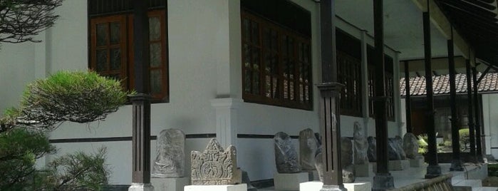 Balai Pelestarian Peninggalan Purbakala is one of All-time favorites in Indonesia.