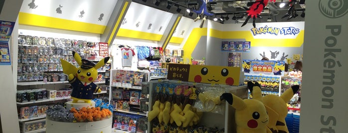 Pokémon Store is one of ポケモンセンター / ポケモンストア.