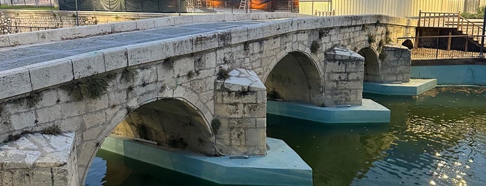Tarihi Meram Köprüsü is one of icvdrci'nin Beğendiği Mekanlar.