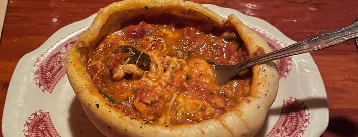 Chicago Pizza and Oven Grinder Co. is one of Chicago To Eat.