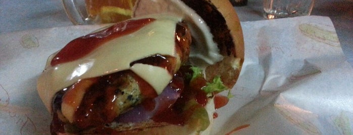 Rawang Burger Bakar (Kota Kemuning) is one of Yummy Mealz.