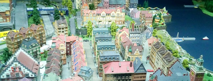Miniland is one of München.