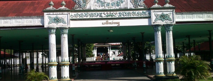 Kraton Ngayogyakarta Hadiningrat is one of Must Visits in Indonesia.
