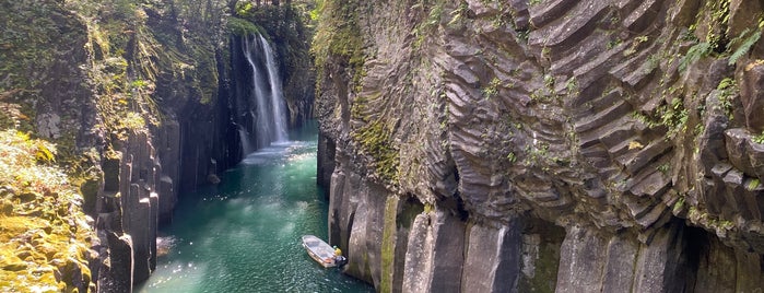 Manai Falls is one of Tempat yang Disukai Hide.