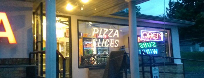 Phil's Pizza is one of Rochester Pizza.