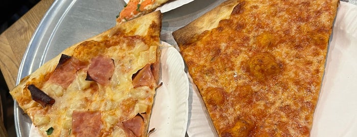 Full Moon Pizzeria is one of wc/hv to try.