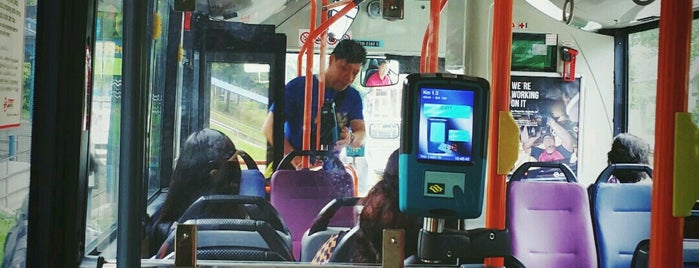 SMRT Buses: Bus 960 is one of SMRT Bus Services.