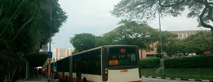 Woodlands Centre Road is one of Favorite Food.