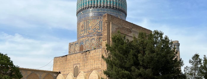 Bibixonim jome masjidi is one of Uzbekistan.