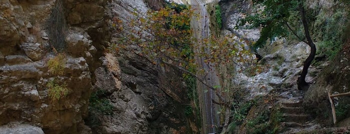 Nydri Waterfall is one of สถานที่ที่ Robert ถูกใจ.