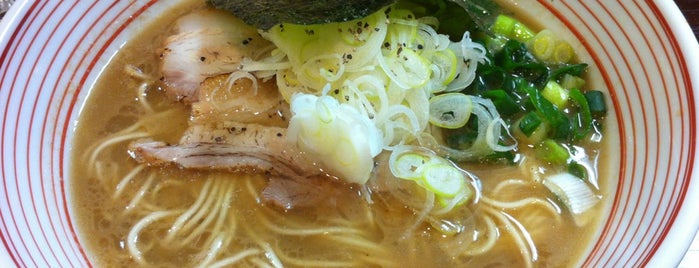 山麺 is one of ラーメン７ (*o*).