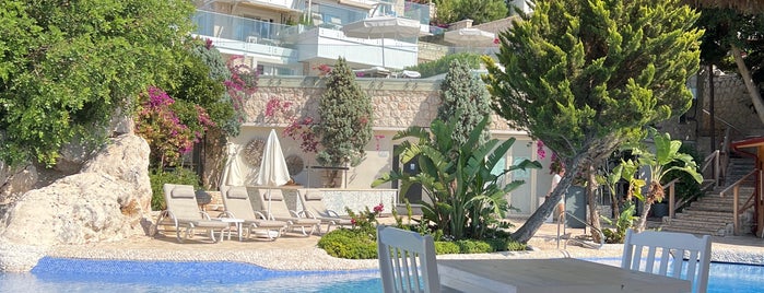 Peninsula Garden Hotel is one of Antalya.