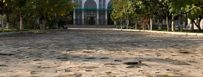 Khoja Akhrar Mosque is one of Ташкент.