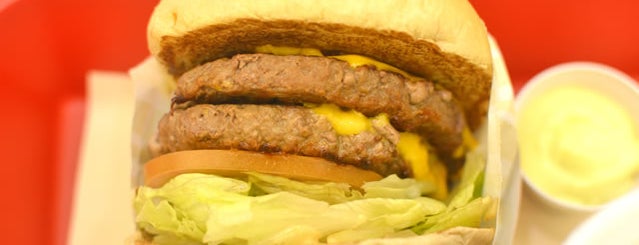 Burger Lovers is one of Lugares guardados de Cassiano.