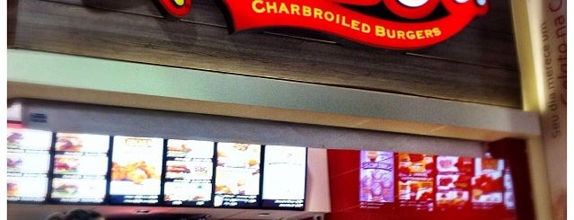 Carl's Jr. is one of สถานที่ที่ Alberto J S ถูกใจ.