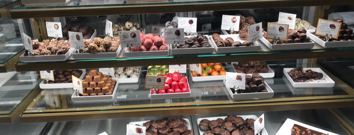 Godiva Chocolatier is one of Boston.