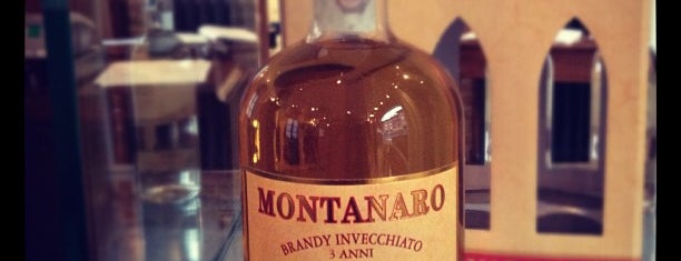 Distilleria Dr. M. Montanaro is one of Piemonte 🇮🇹.
