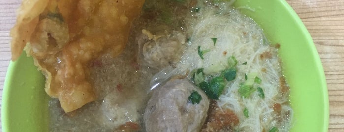 Bakso Solo Samrat Gading Serpong is one of Hendraさんのお気に入りスポット.