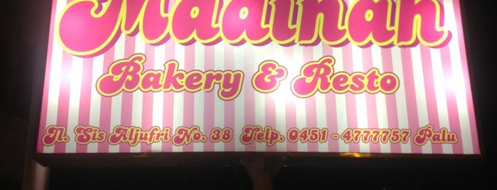Madinah Resto & Bakery is one of Kuliner PALU Sulawesi Tengah.