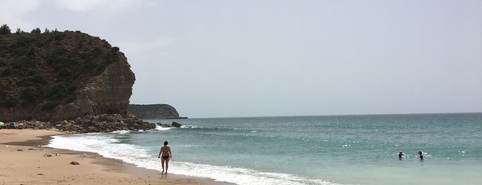 Praia da Boca do Rio is one of Lugares favoritos de Ricardo.