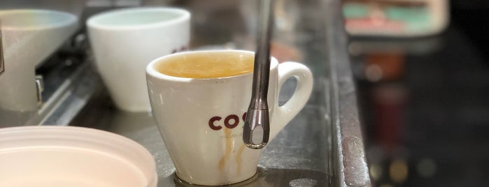 Costa Coffee is one of Singapore Coffee Cult.